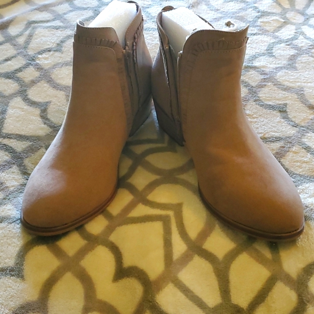 Womens Booties